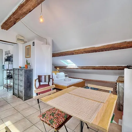 Immogroom - Cosy - Forville Market - Sea View